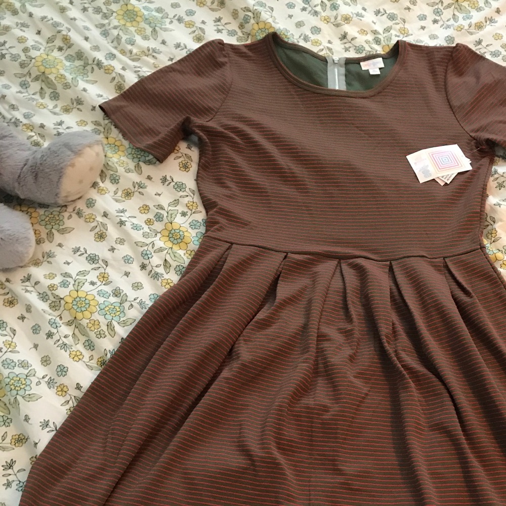 Lularoe Amelia XL