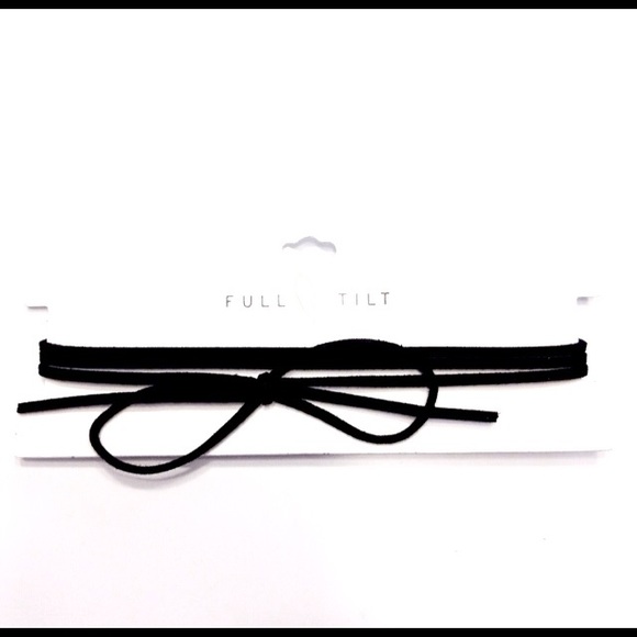 NWT Black Suede Bow Choker - Picture 2 of 2