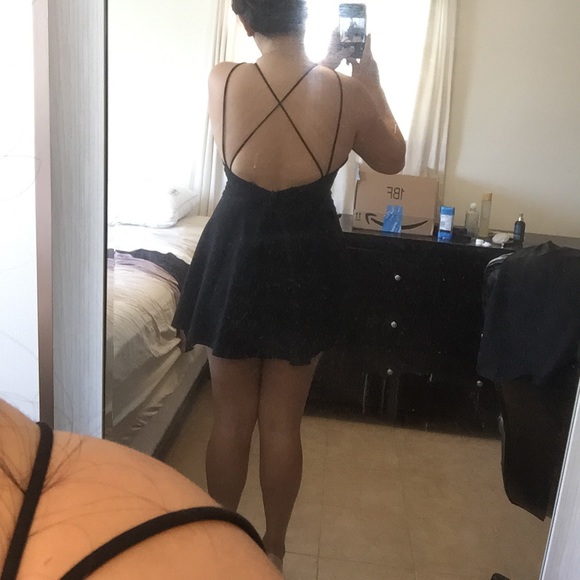 LBD - Picture 3 of 3