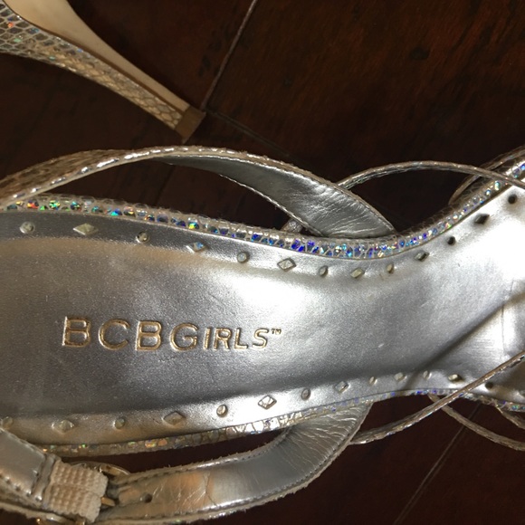 Pumps - Picture 6 of 7