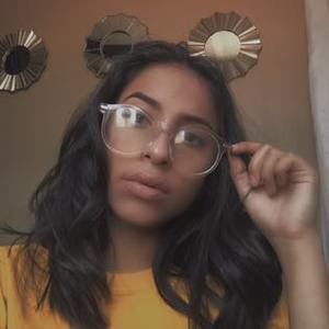 Meet your Posher, Mariely