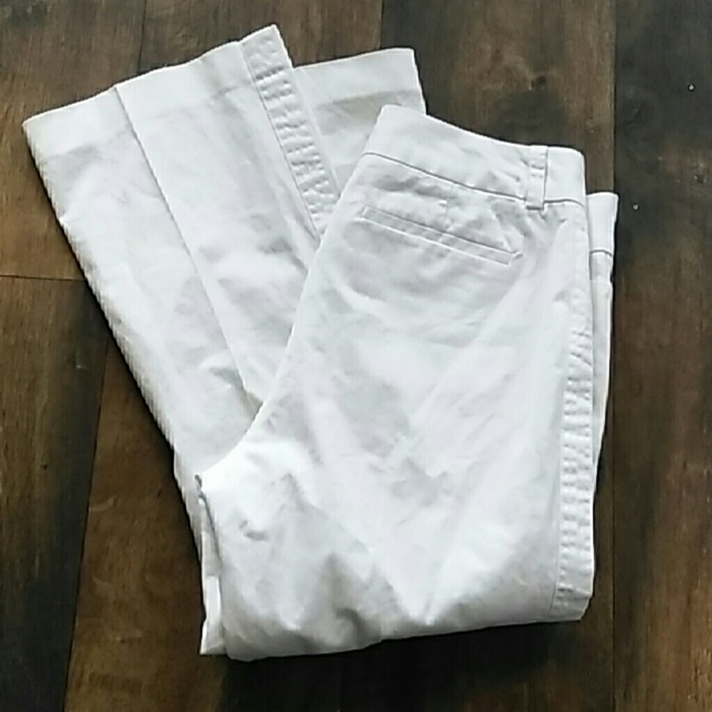 Like new banana republic white pants