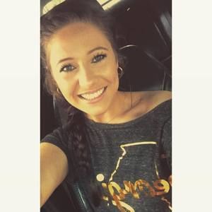 Meet your Posher, Ashleigh