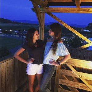 Meet your Posher, Meghan