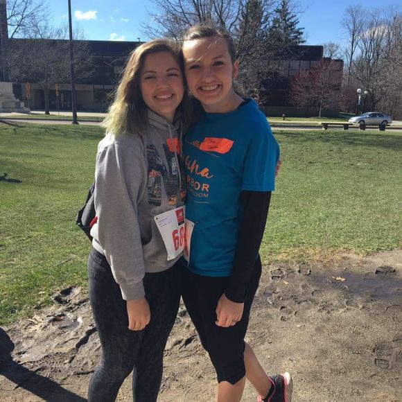 Meet your Posher, Anna - Picture 1 of 1