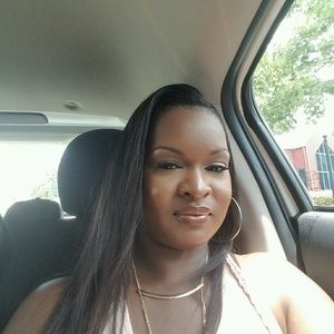 Meet your Posher, Tonya