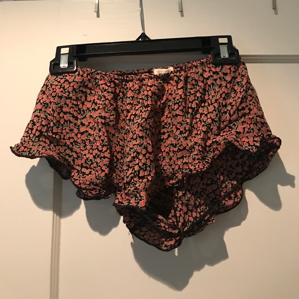 Flowery brandy melville shorts