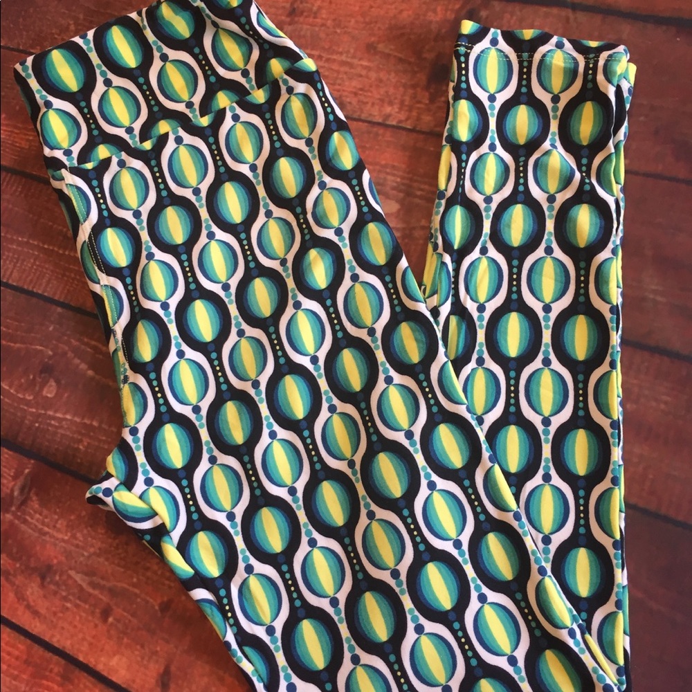 🎉6/$100🎉 LuLaRoe Leggings OS