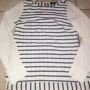 The limited size XS striped blouse
