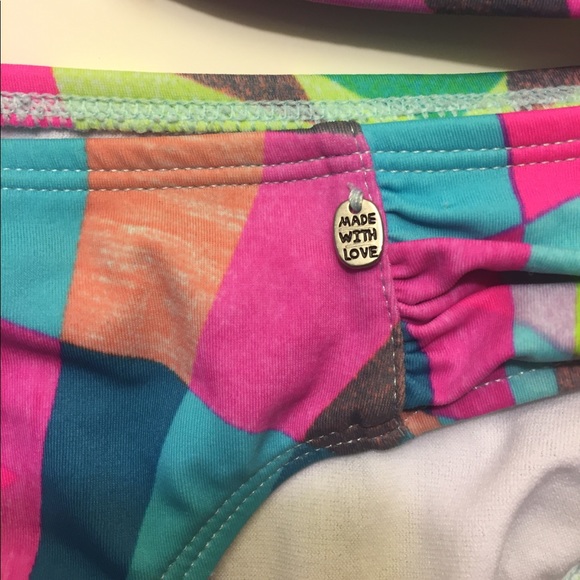 Bandeau Bikini Set - Picture 2 of 4