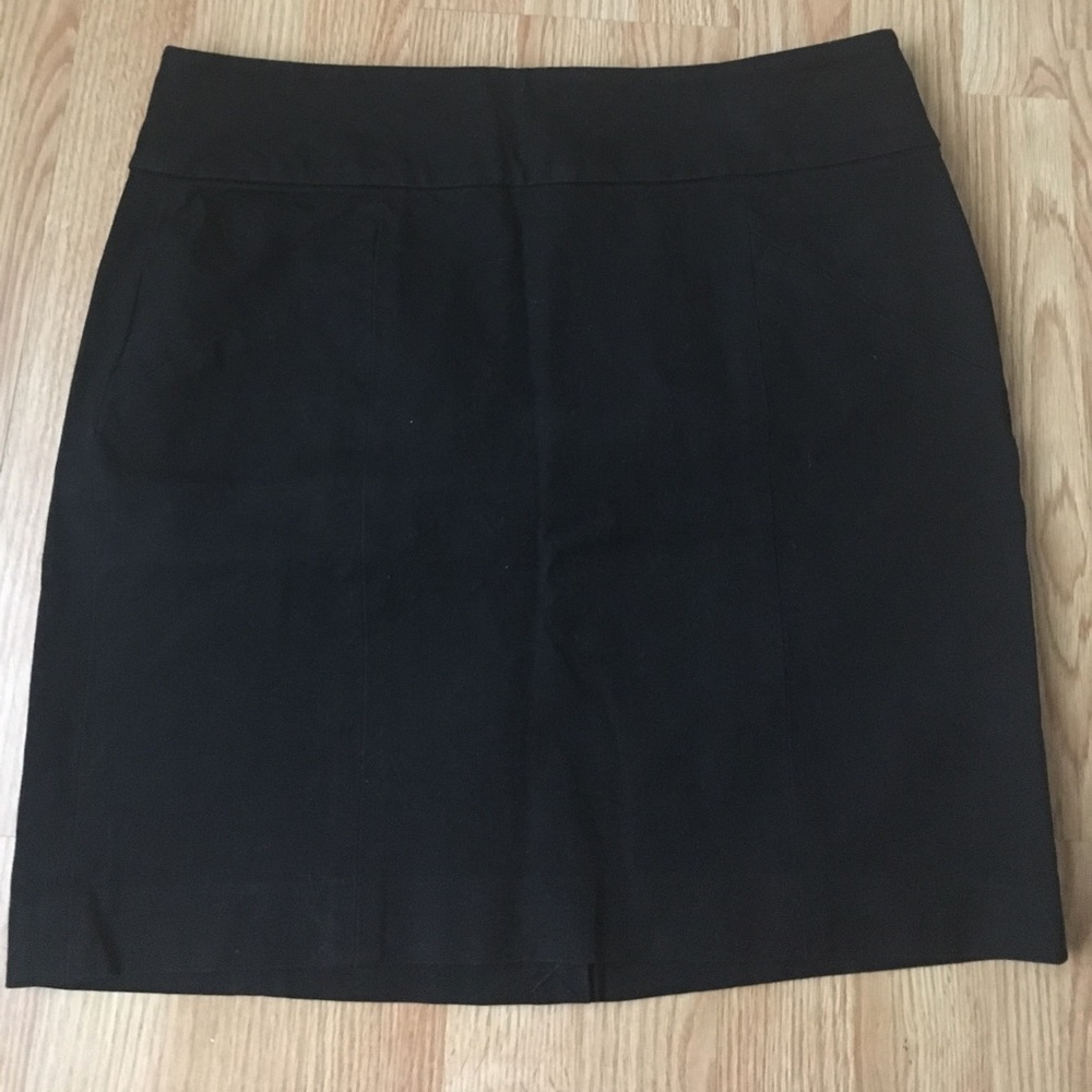 Banana Republic Black Pencil Skirt- size 12