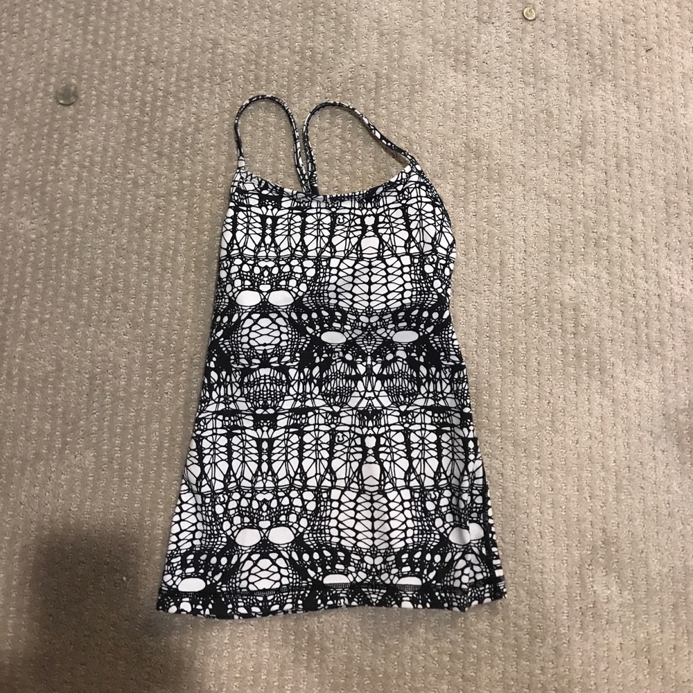 Lululemon CRB 6