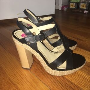 BP Dalton-Lea Black Strappy Sandals