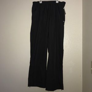 Black Everlast Windbreaker Pants (Size XL)