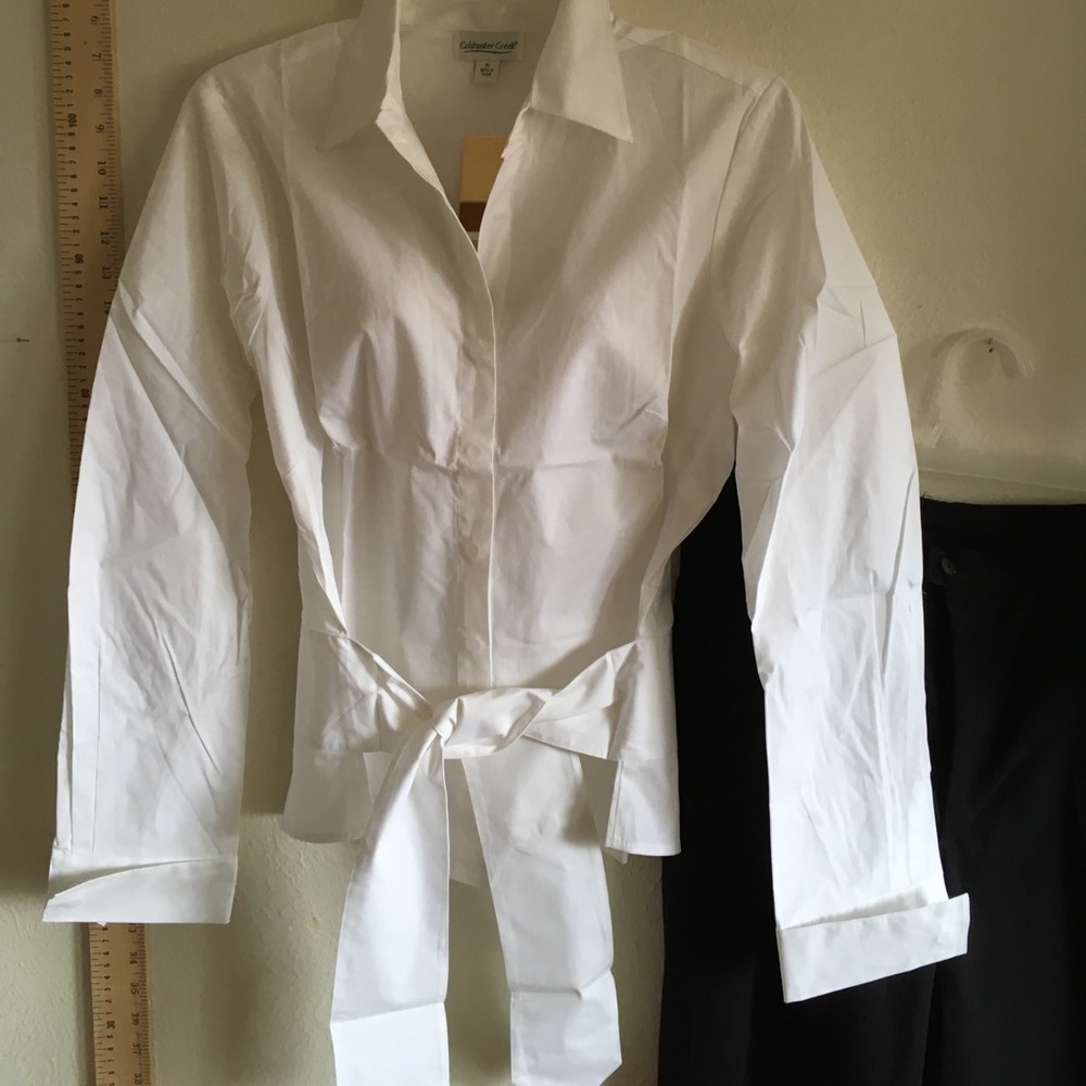 Coldwater creek new French cuffs blouse 👚 NWT tie