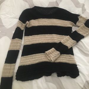 Brandy Melville sweater