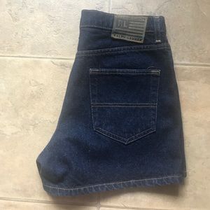 VINTAGE RALF LAUREN - HIGH WAISTED JEAN SHORTS