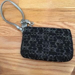 Coach Wristlet(Small)