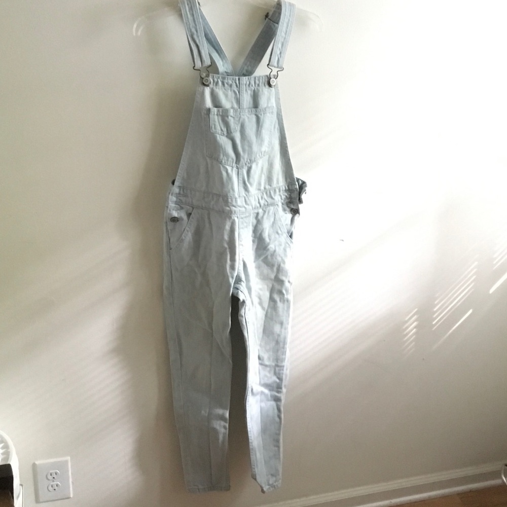 Hollister light wash skinny leg overalls