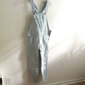 Hollister light wash skinny leg overalls