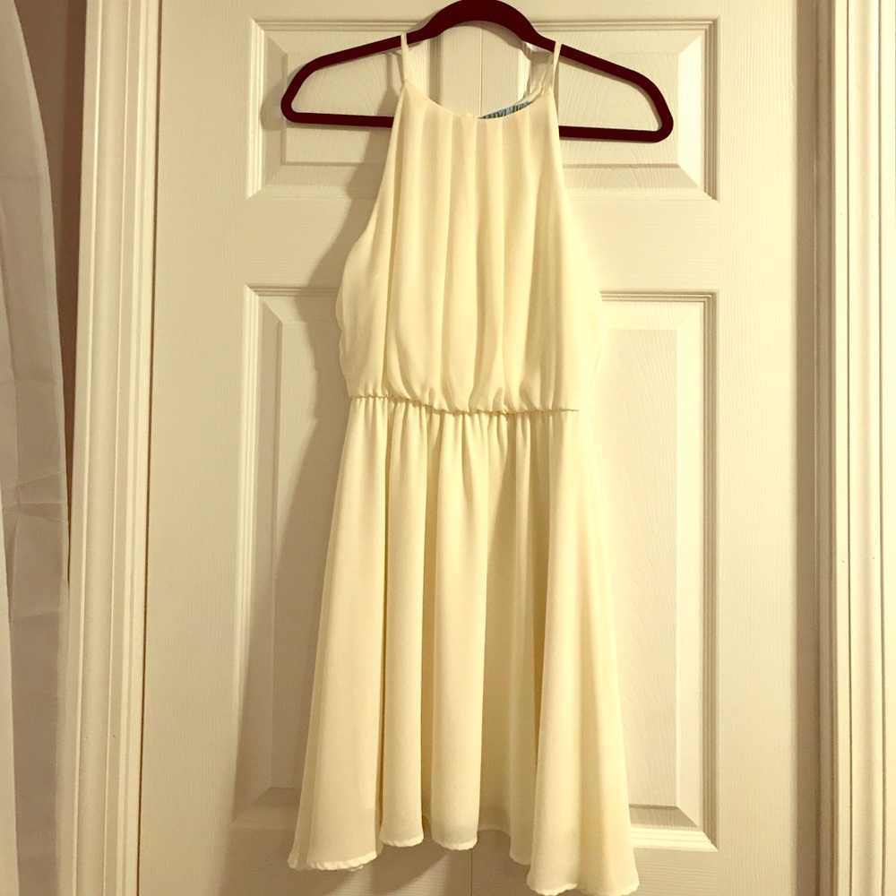 Francesca's collection cream midi dress