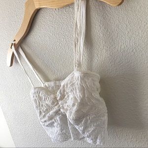 GILLY HICKS Bralette