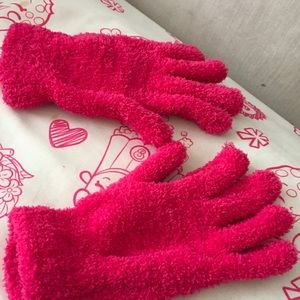 Pink gloves