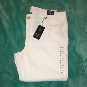 Plus Size American Eagle White Skinny Jeans