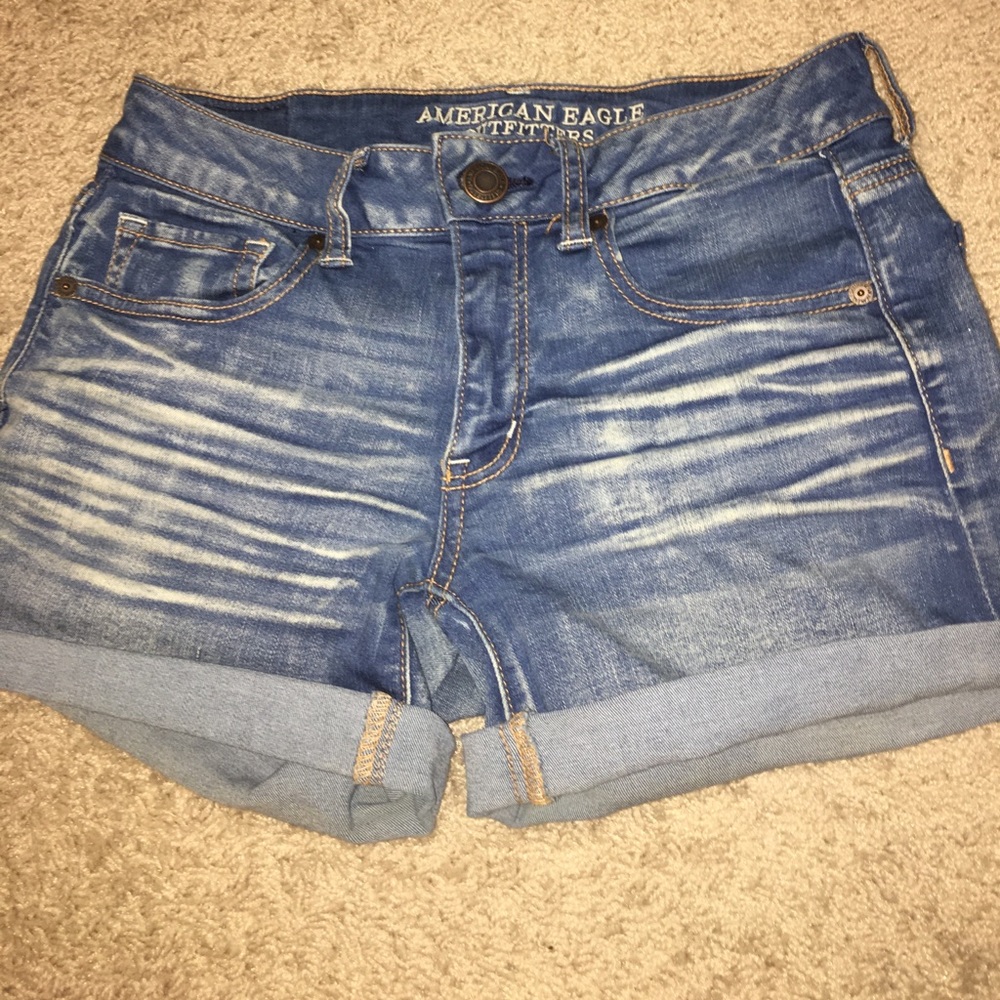American Eagle Light Wash Jean Shorts