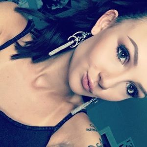 Meet your Posher, Erika