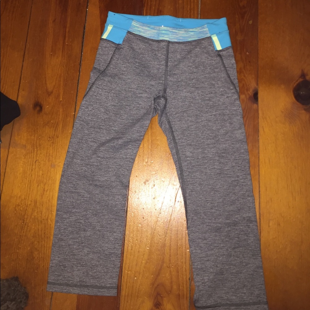 3 IVIVVA Pants