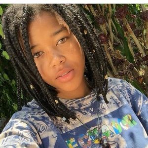 Meet your Posher, Nazeema