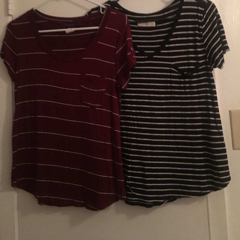 2 short sleeve shirts !