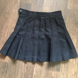 American Apparel Black Tennis Skirt