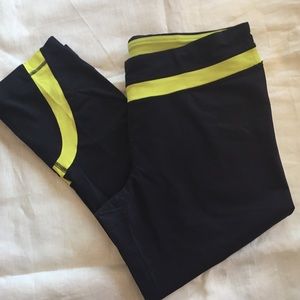 Lululemon Run Inspire Crop II size 12