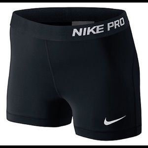 ⏳Nike Pro Hypercool Series 3" shorts