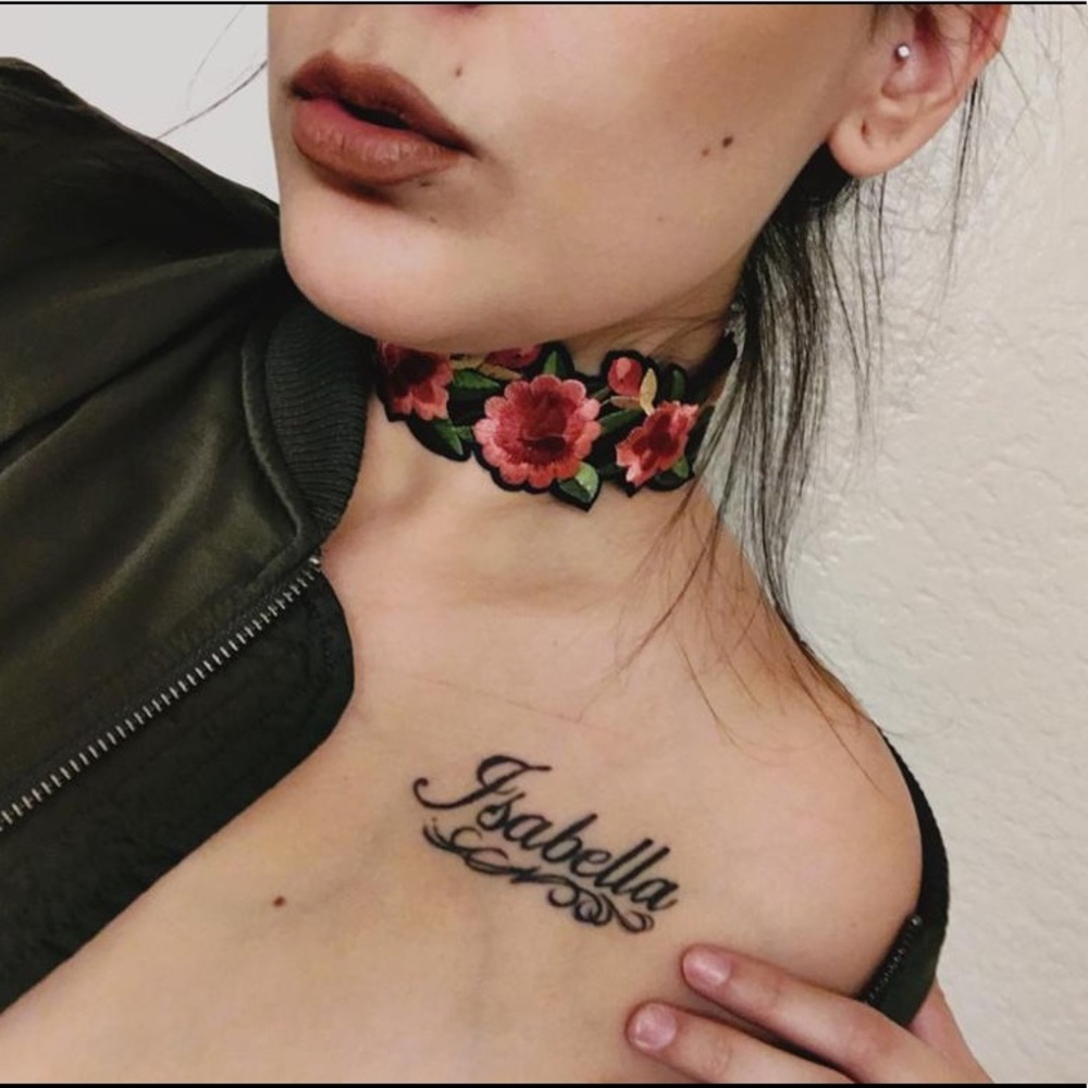 Bohemian lace Floral chocker necklace stunning :)