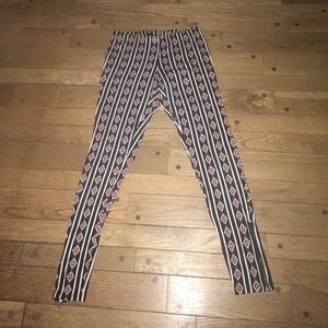 🔺♦️geometric patterned leggings♦️🔺
