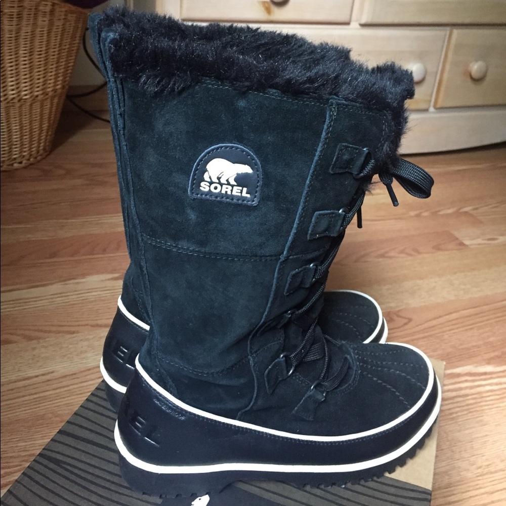 Black Sorel Tivoli High II