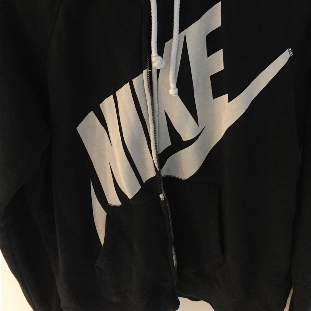 Black Nike Hooded Sweatshirt