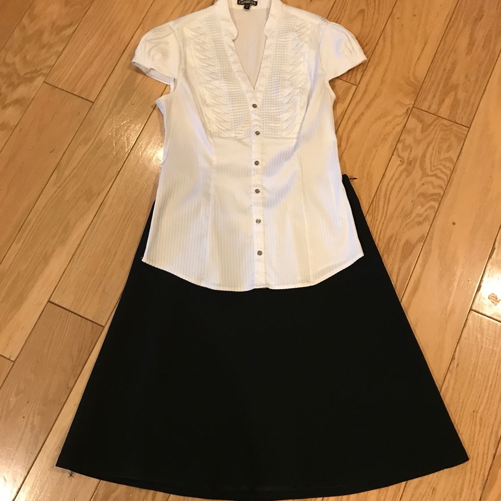 Ann Taylor Solid black skirt- offers accepted