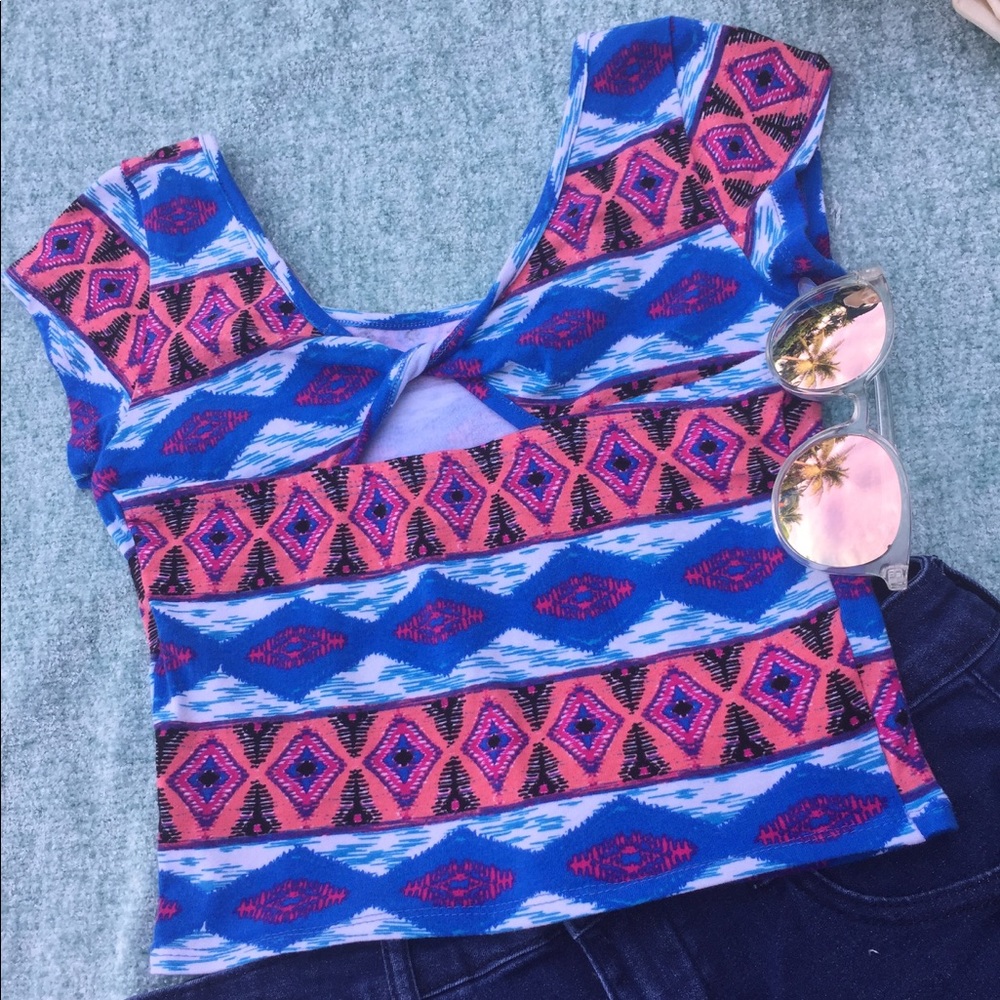 Delia's Striped Pattern Crop Top❤️ - Picture 2 of 3