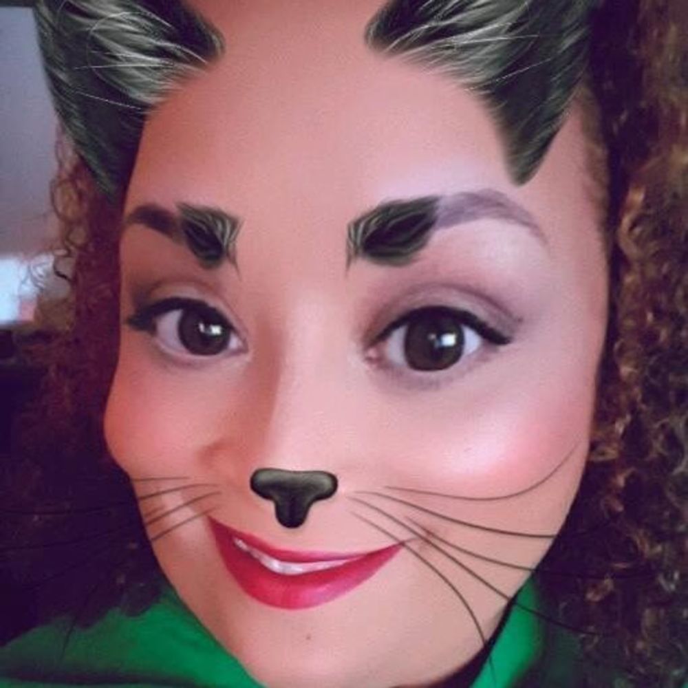 Meet your Posher, Erica