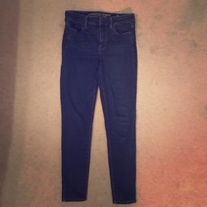American Eagle crop hi-rise jean size 6