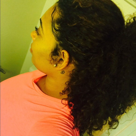 Meet your Posher, Keila - Picture 1 of 1