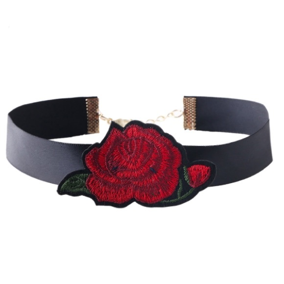 Beautiful bohemian Floral chocker necklace - Picture 2 of 6