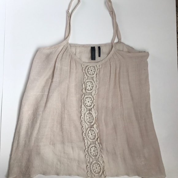 Casual cream colored tank w/  lace up front accent - Picture 1 of 5