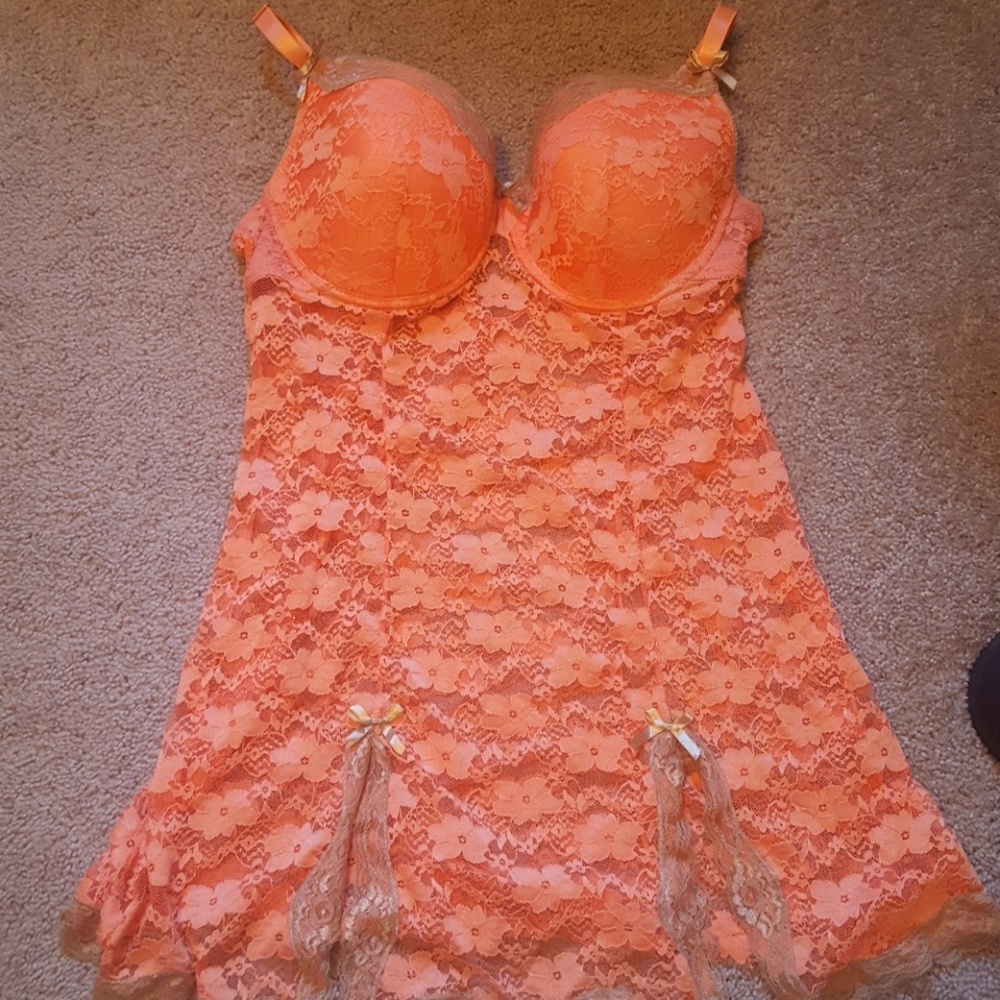Never worn nightie