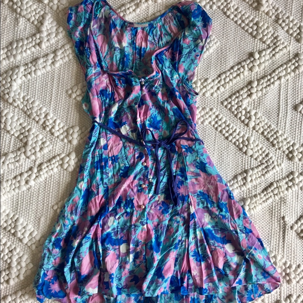 FREE PEOPLE button up, knee length dress. Size 8.