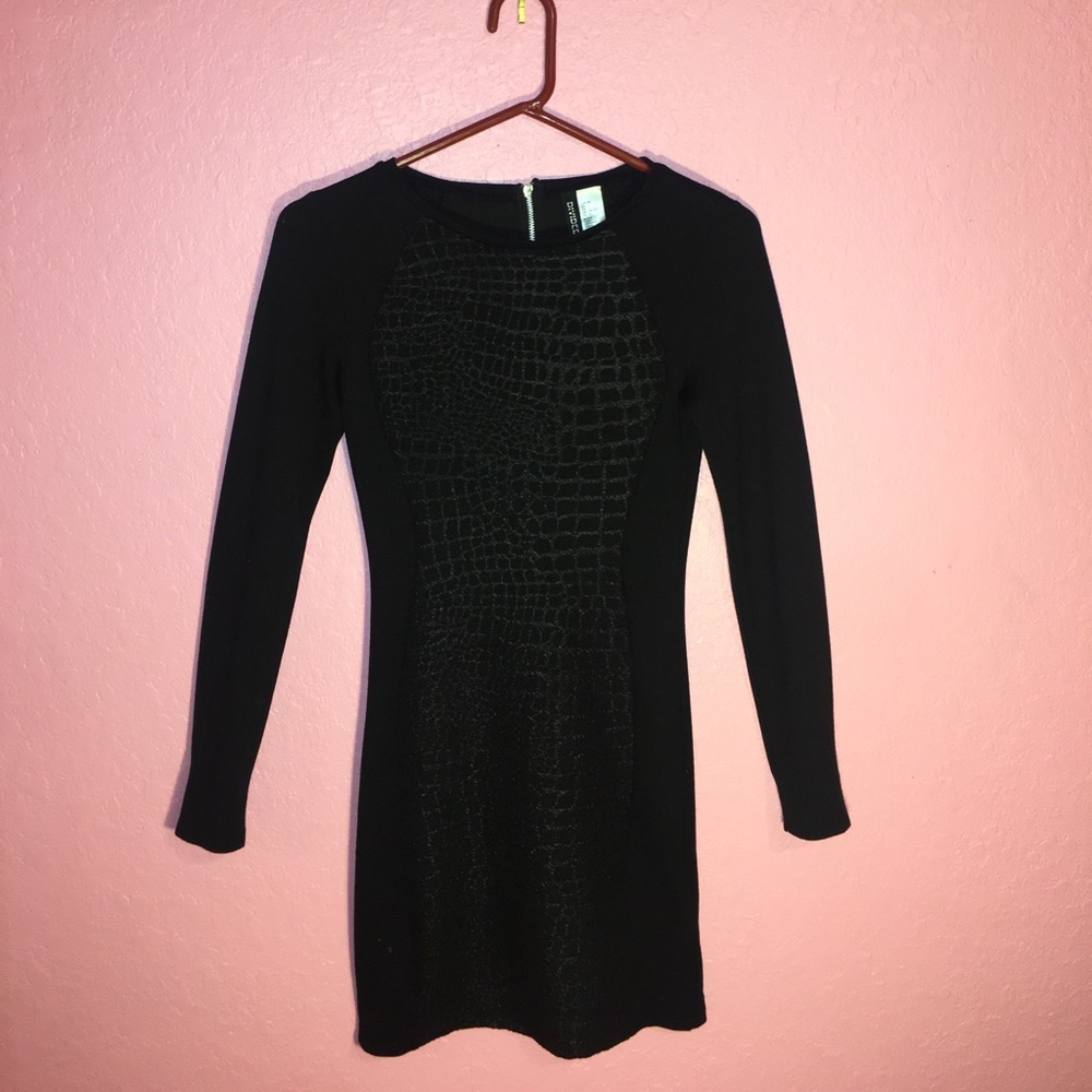 Black fitted dress